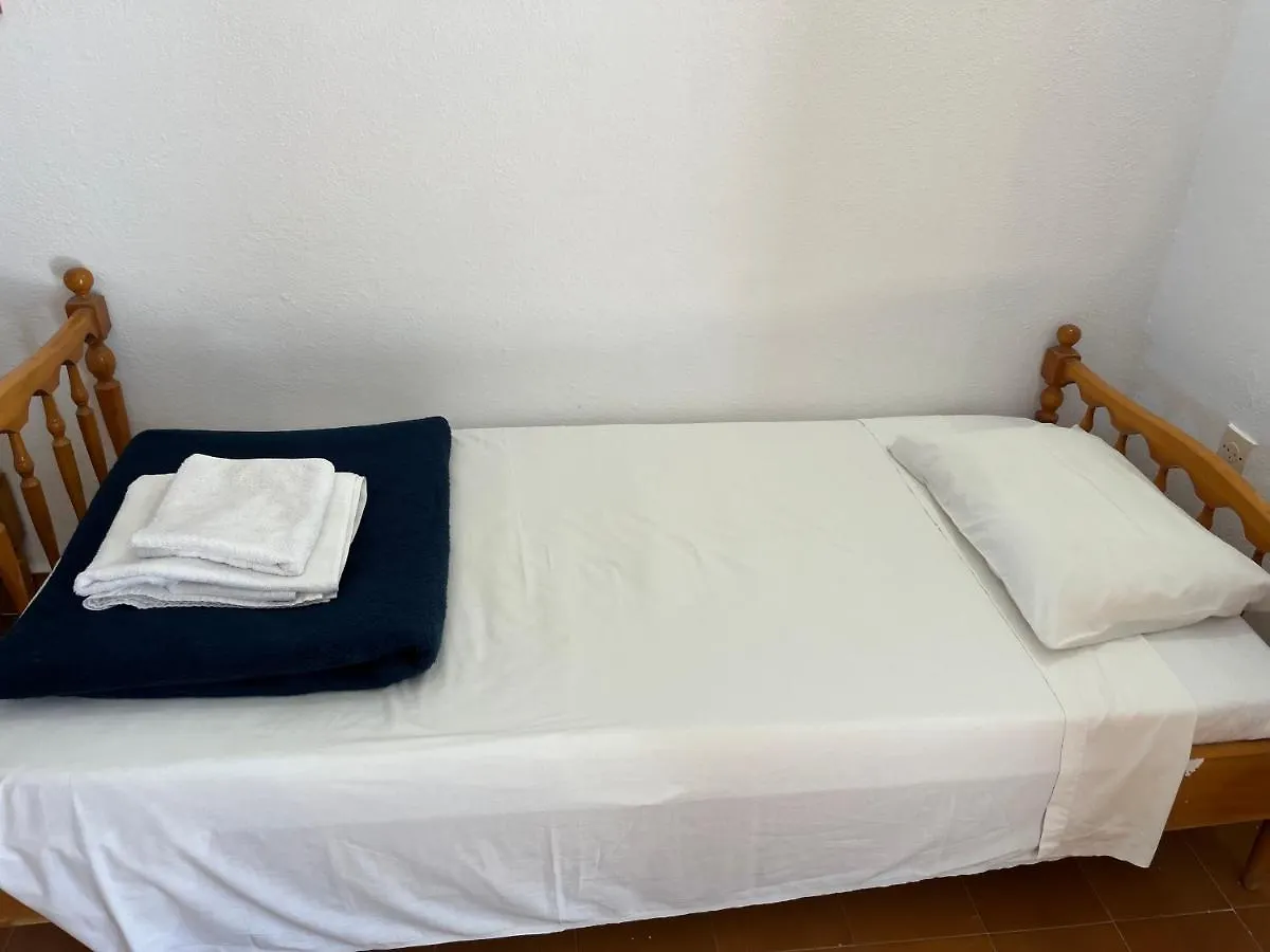 公寓式酒店 Madoupa Beach Apartments 奥诺斯